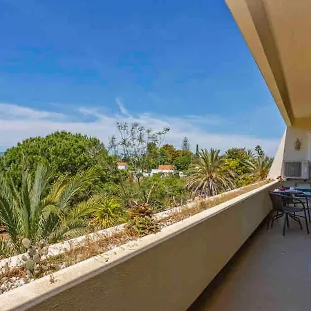 Apartamento Beautiful With Pool