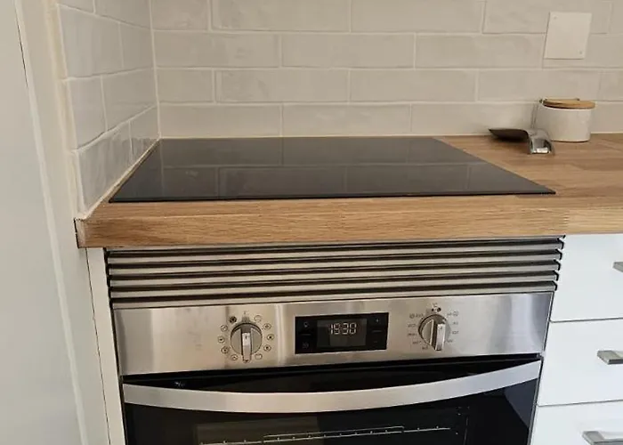 Beautiful With Pool アルヴォル