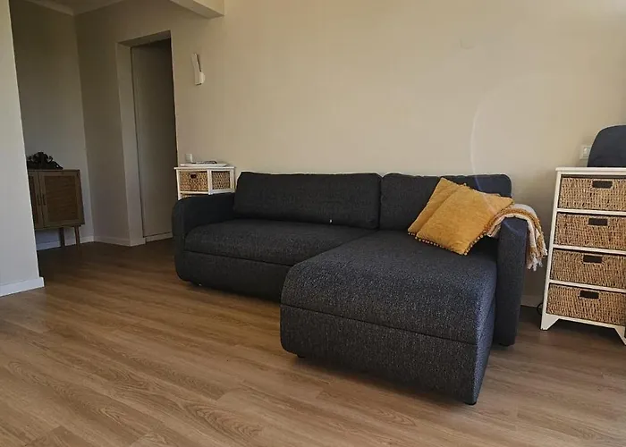 Beautiful With Pool アパート