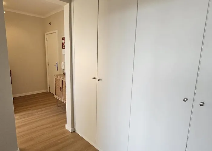 アパート Beautiful With Pool