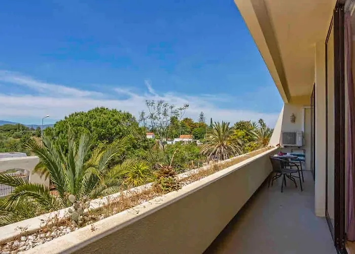 Apartman Beautiful With Pool