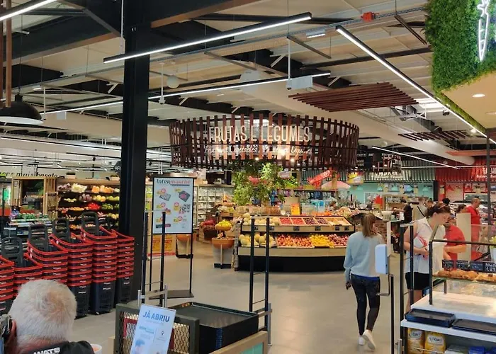 Beautiful With Pool アパート *