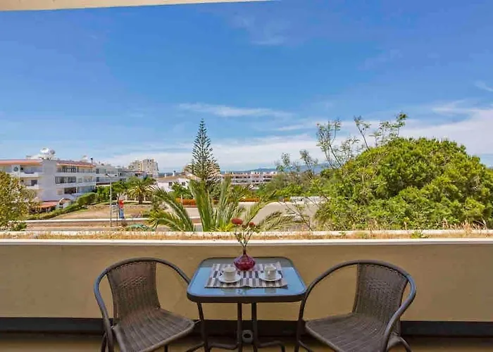 Beautiful With Pool *