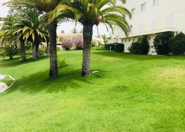 Beautiful With Pool Apartman