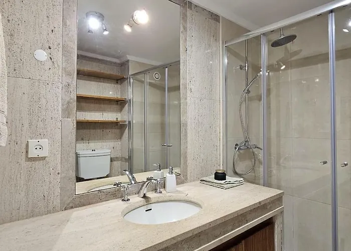 Beautiful With Pool * アルヴォル